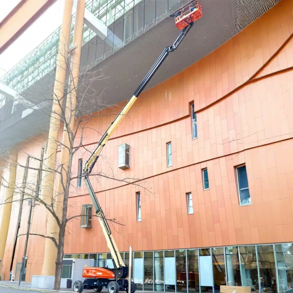 Articulating Boom